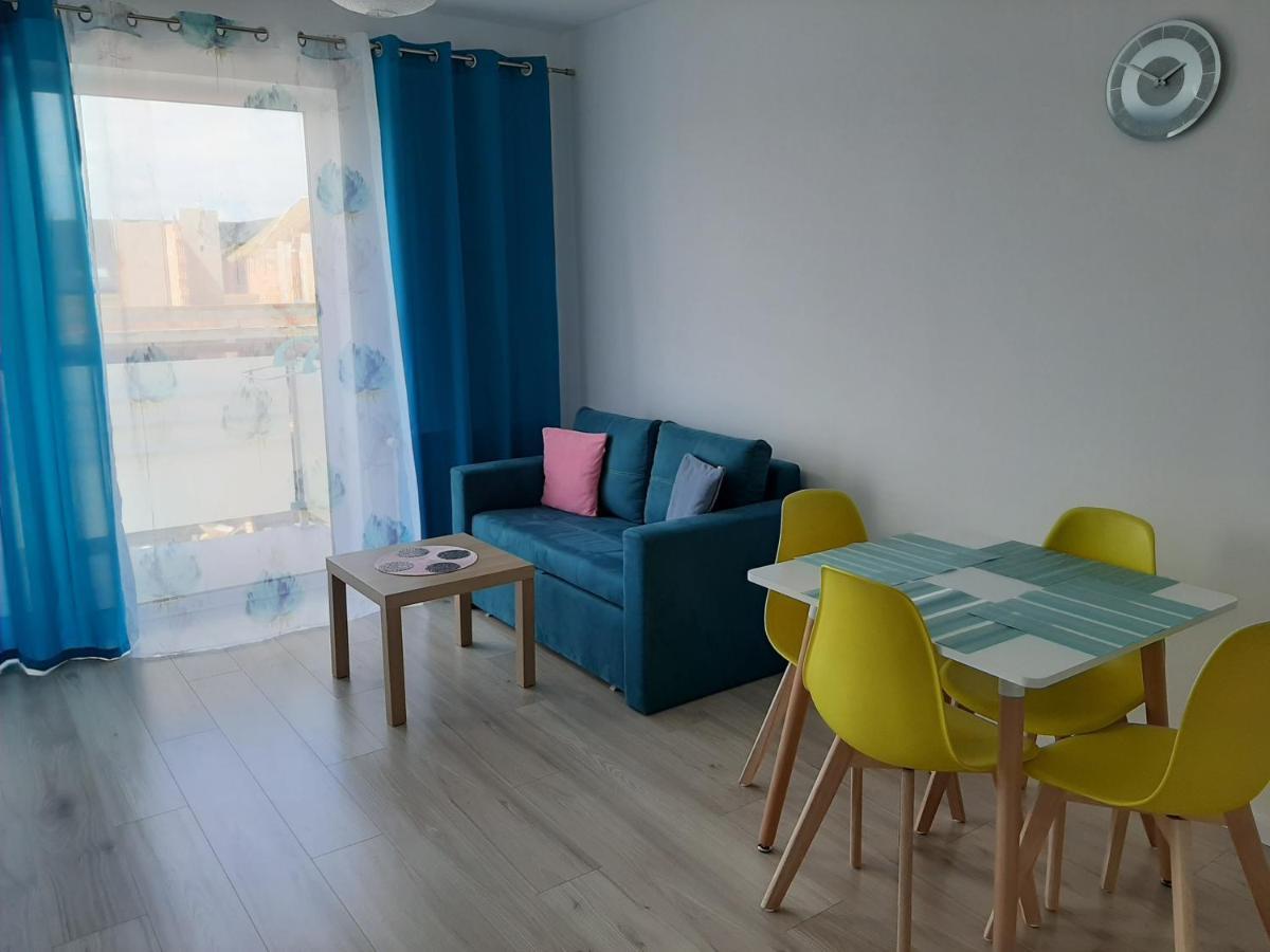 Apartament Viktoria Appartement Darlowko Buitenkant foto