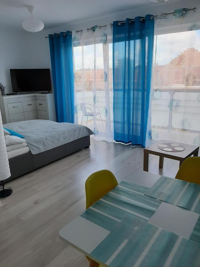 Apartament Viktoria Appartement Darlowko Buitenkant foto