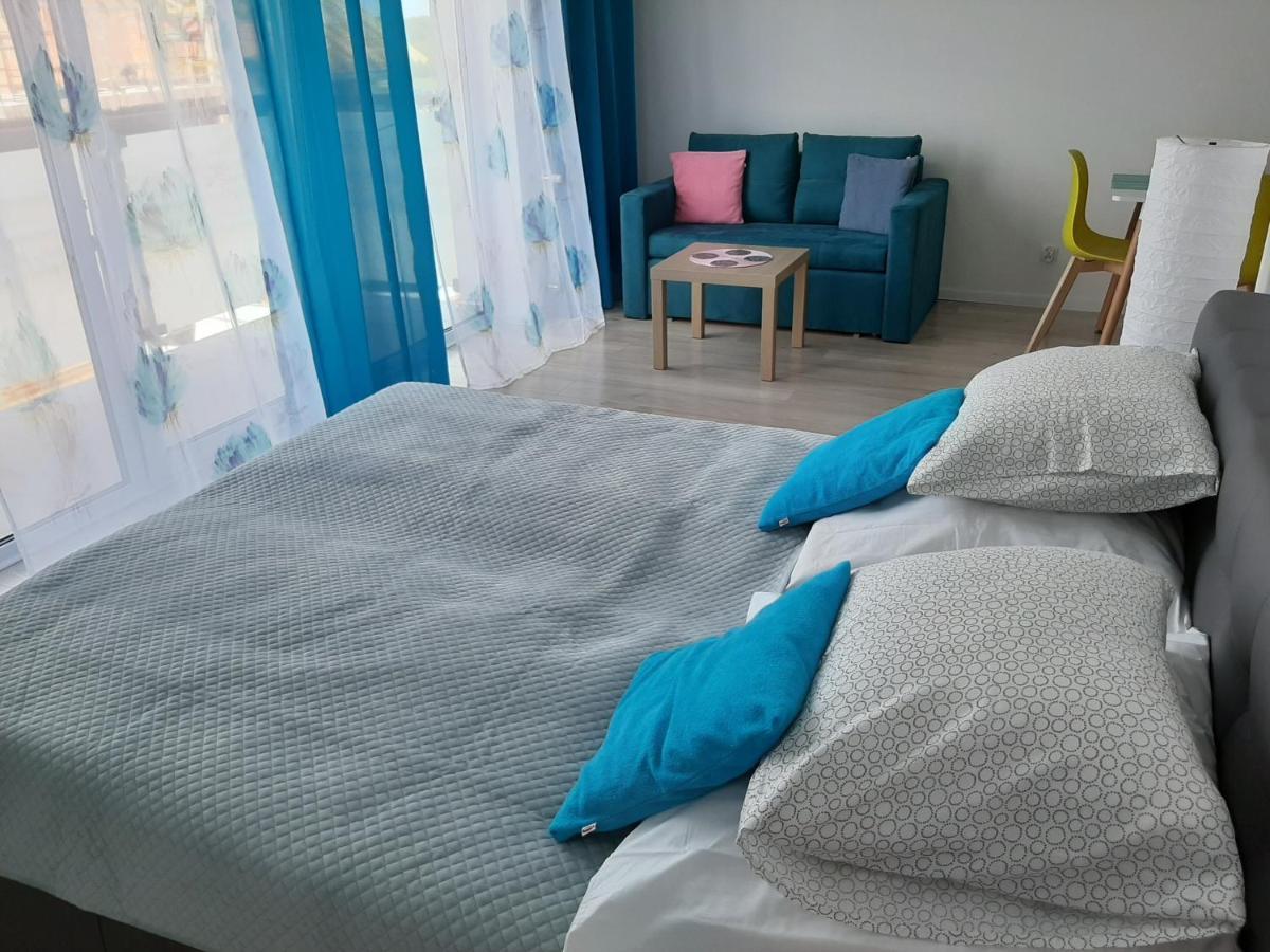 Apartament Viktoria Appartement Darlowko Buitenkant foto